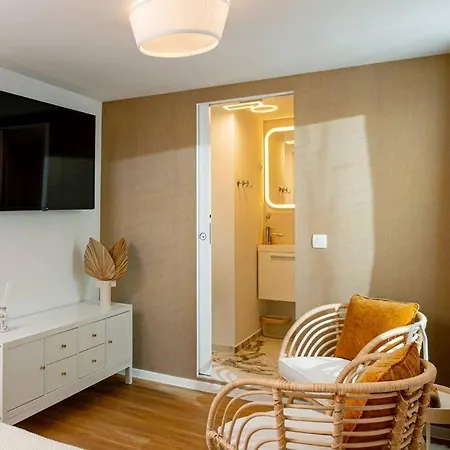 New Cute Studioapartment In + Free Bikes Apartmán *